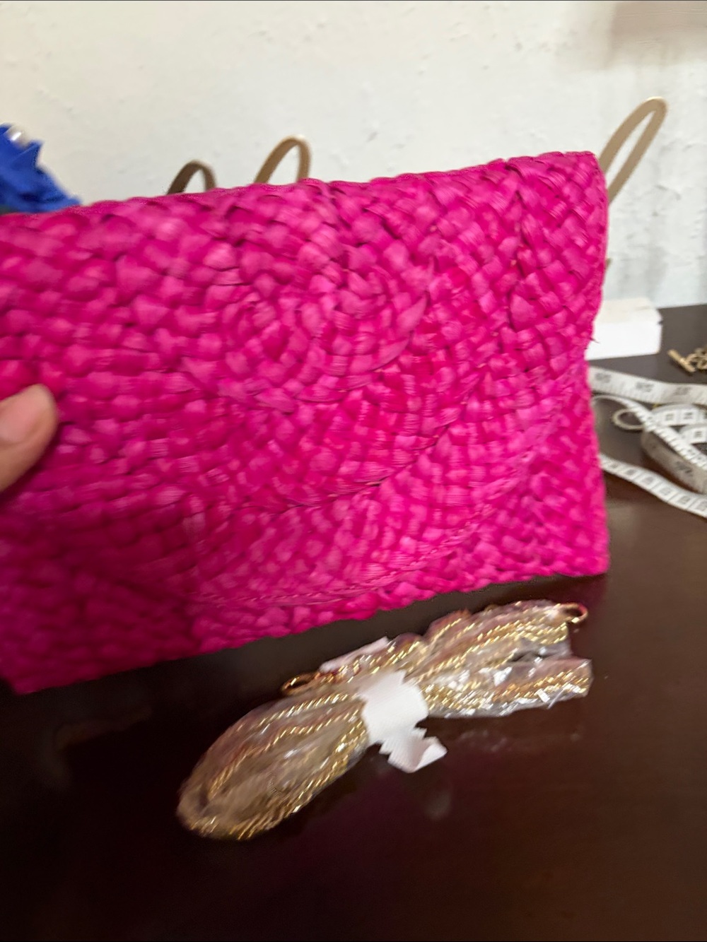 Urban Expressions Hot Pink Woven Clutch - Picture 3 of 5